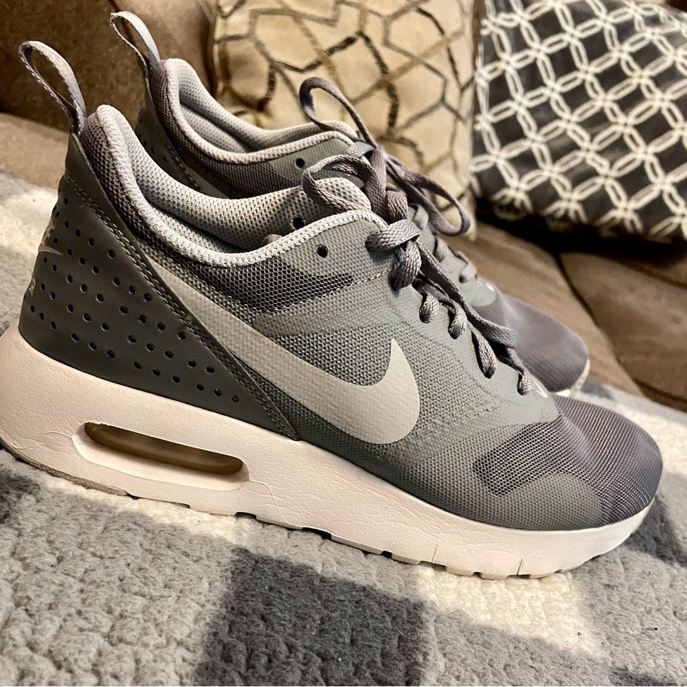 Nike Air Max Tavas